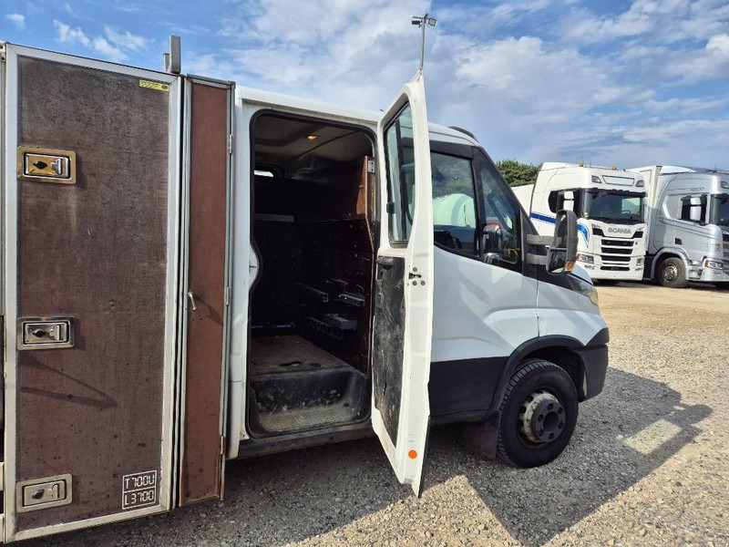 Iveco Daily 70c17 // med lad og presenning - Камион со платформа: слика 5 Iveco Daily 70c17 // med lad og presenning - Камион со платформа: слика 5