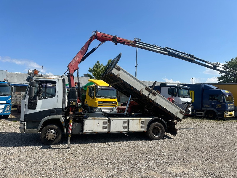 Iveco Eurocargo 120 EL 210hp / Fassi 80A Year 2012 + Tip - Камион со кран: слика 2 Iveco Eurocargo 120 EL 210hp / Fassi 80A Year 2012 + Tip - Камион со кран: слика 2