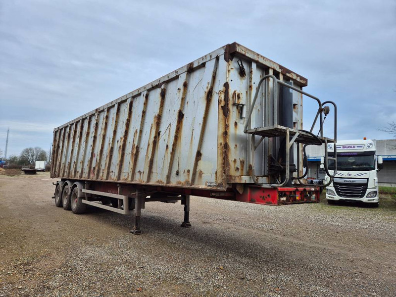 KEL-BERG 71 M3 // Tipper - Кипер полуприколка: слика 1 KEL-BERG 71 M3 // Tipper - Кипер полуприколка: слика 1