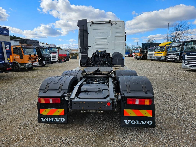 Volvo FH 500 // 6x2 // Hydraulik // ACC - Камион влекач: слика 4 Volvo FH 500 // 6x2 // Hydraulik // ACC - Камион влекач: слика 4