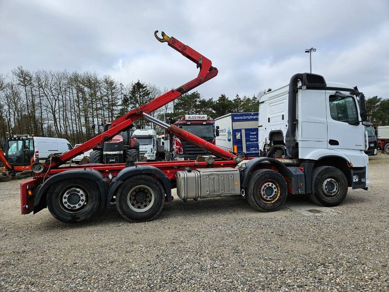 Камион со кука за подигање Mercedes-Benz Arocs 3246 L 8x2/4 //Kroghejs / Hook / Hagen//: слика 6