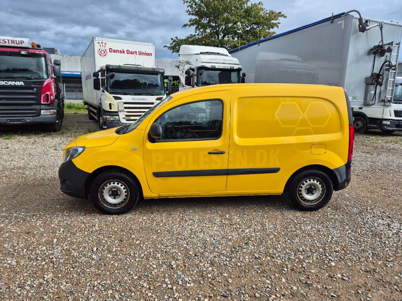 Mercedes-Benz Citan 109 1,5 CDi Kassevogn L - Комбе фургон: слика 2 Mercedes-Benz Citan 109 1,5 CDi Kassevogn L - Комбе фургон: слика 2