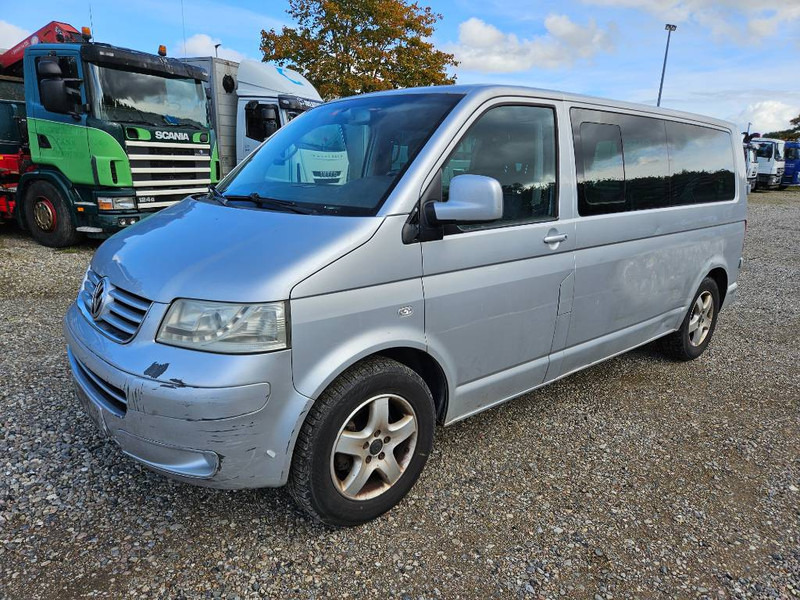 Volkswagen Caravelle 2,5 TDi 130 lang 10prs 5d - Минибус, Патничко комбе: слика 1 Volkswagen Caravelle 2,5 TDi 130 lang 10prs 5d - Минибус, Патничко комбе: слика 1