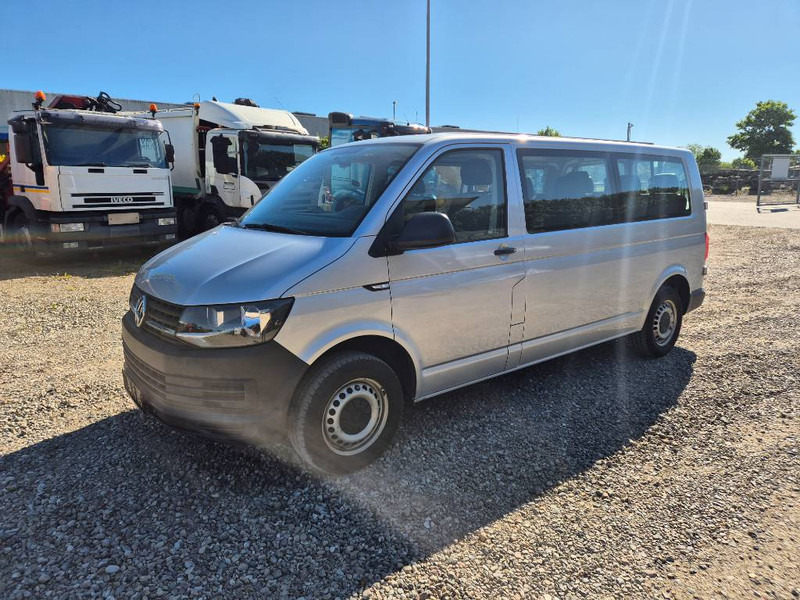 Volkswagen Transporter 2,0 TDi 102 Kombi lang 4d 9 prs - Автомобил: слика 1 Volkswagen Transporter 2,0 TDi 102 Kombi lang 4d 9 prs - Автомобил: слика 1