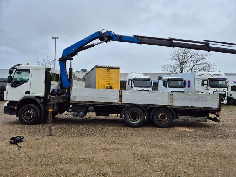 Volvo FE320 6x2/4 // HMF2120 K5 // - Камион со кран: слика 3 Volvo FE320 6x2/4 // HMF2120 K5 // - Камион со кран: слика 3