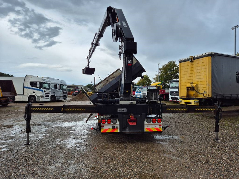 Volvo FM 460 8x4/4 //HIAB 211 EP-4 // 3 sidetip - Камион со кран: слика 4 Volvo FM 460 8x4/4 //HIAB 211 EP-4 // 3 sidetip - Камион со кран: слика 4