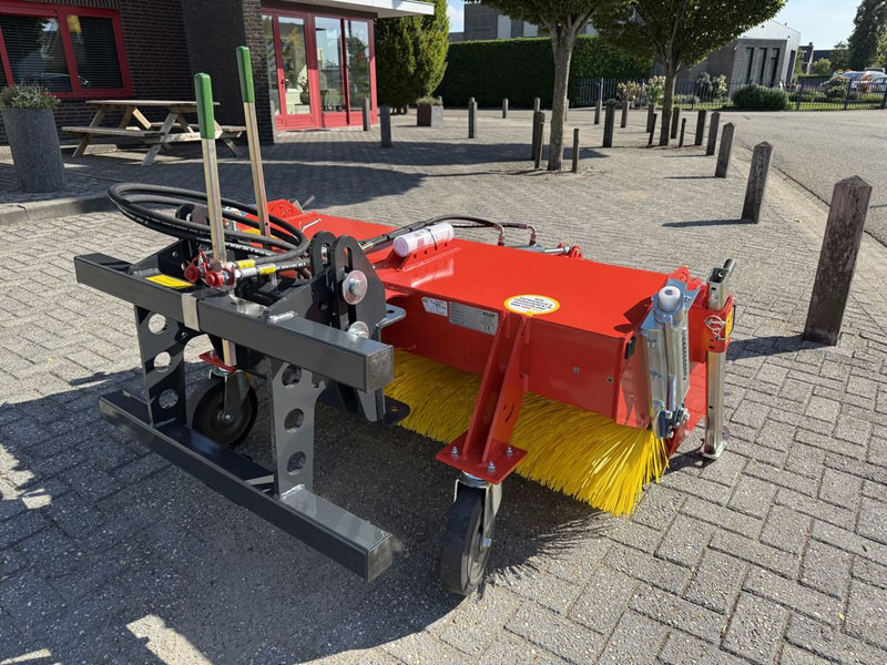 ADLER K600-150 Veegmachine - Возило за метење: слика 3 ADLER K600-150 Veegmachine - Возило за метење: слика 3