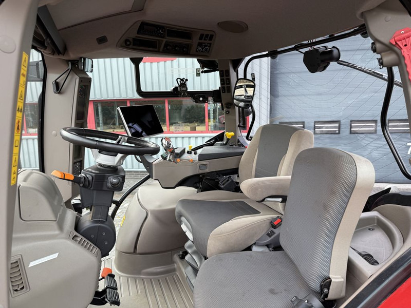 Case IH Maxxum 150 CVXDrive - Трактор: слика 5 Case IH Maxxum 150 CVXDrive - Трактор: слика 5