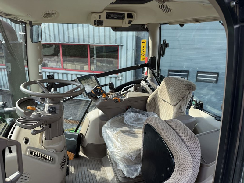 John Deere 6250R Ultimate Edition Autopowr - Трактор: слика 5 John Deere 6250R Ultimate Edition Autopowr - Трактор: слика 5