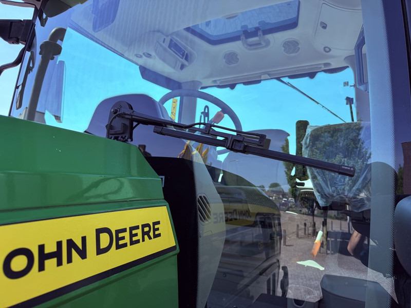 Трактор John Deere 6R130 Command Pro Autopowr: слика 20