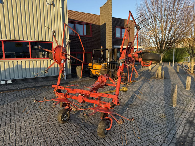 Kuhn GF5001MH Schudder (Marge) - Превртувач и гребло: слика 4 Kuhn GF5001MH Schudder (Marge) - Превртувач и гребло: слика 4