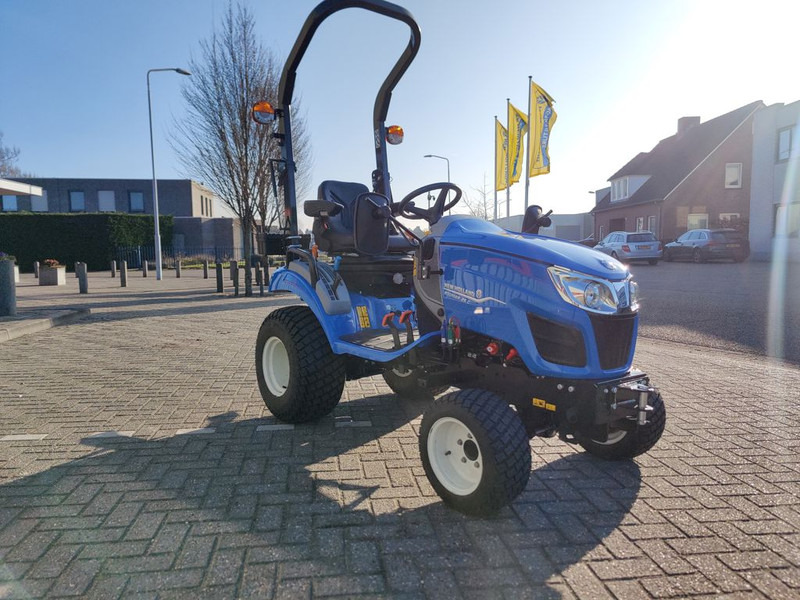 New Holland BOOMER 25 Tractor Compact - Мини трактор: слика 1 New Holland BOOMER 25 Tractor Compact - Мини трактор: слика 1