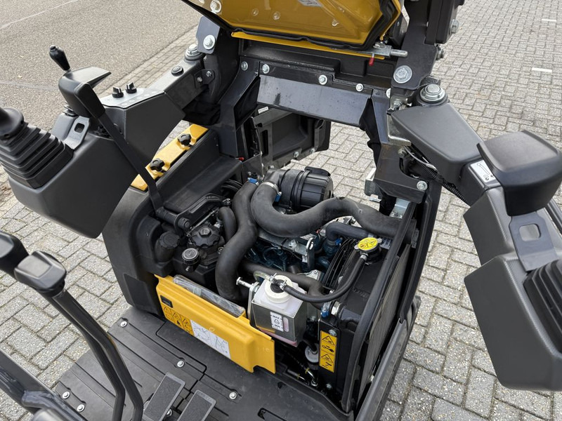 Нов Мини багер New Holland E14D Minigraver Nieuw: слика 11