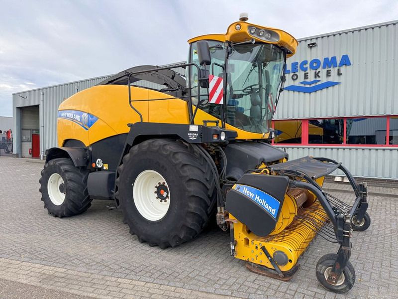 New Holland FR9050 - Комбајн за сточна храна: слика 4 New Holland FR9050 - Комбајн за сточна храна: слика 4