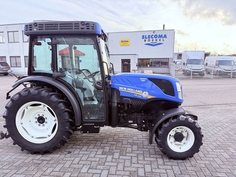 New Holland T4.100N BlueCab4 Supersteer - Трактор: слика 4 New Holland T4.100N BlueCab4 Supersteer - Трактор: слика 4