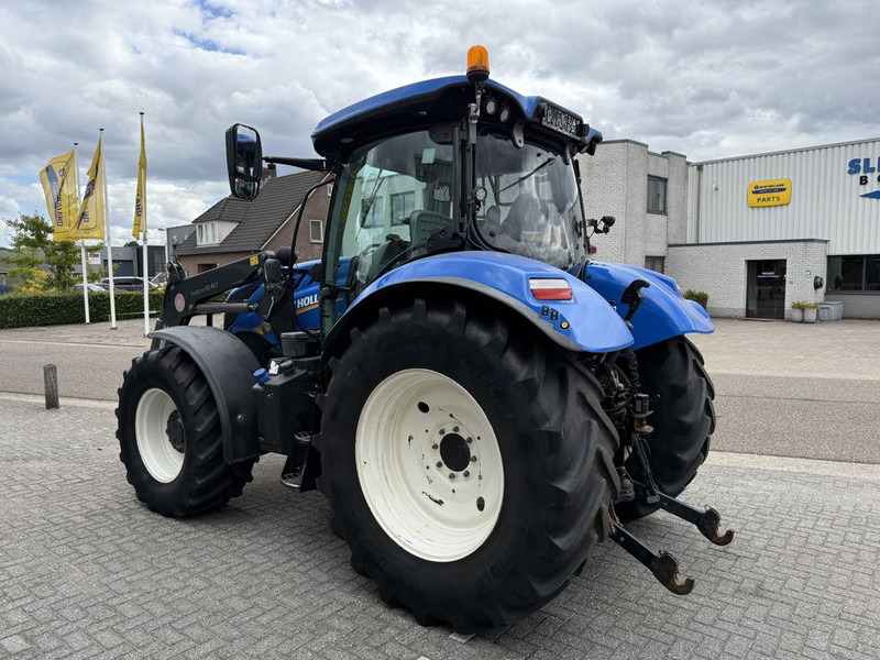 New Holland T6.175 AC T4B - Трактор: слика 2 New Holland T6.175 AC T4B - Трактор: слика 2
