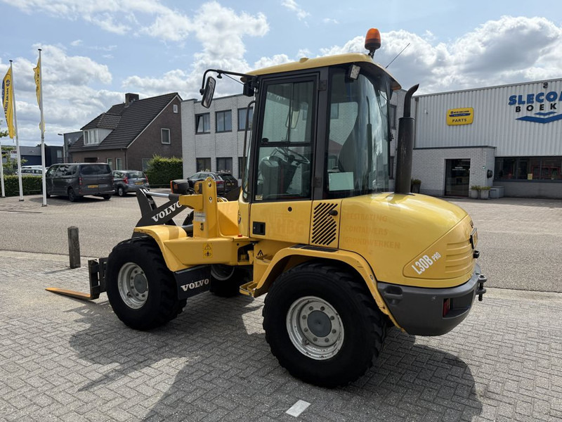 Volvo L30B Pro Shovel - Натоварувач на тркала: слика 2 Volvo L30B Pro Shovel - Натоварувач на тркала: слика 2