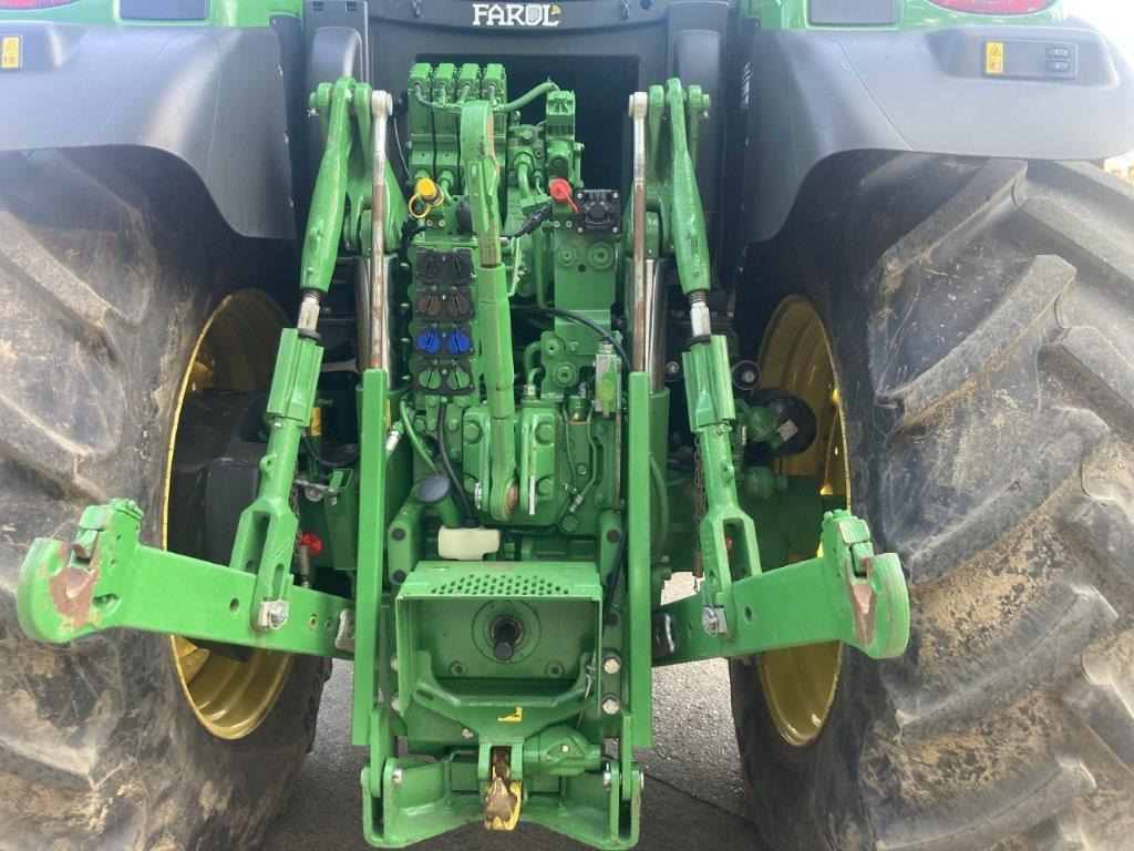 John Deere 6R 215 - Трактор: слика 5 John Deere 6R 215 - Трактор: слика 5