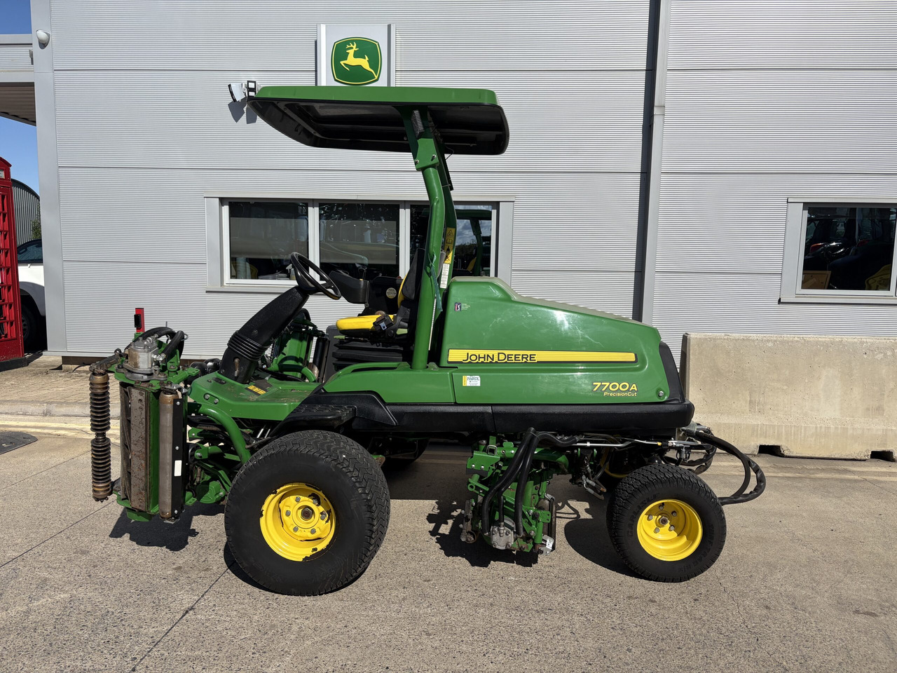 John Deere 7700A Fairway Mower - Градинарска косилка: слика 2 John Deere 7700A Fairway Mower - Градинарска косилка: слика 2