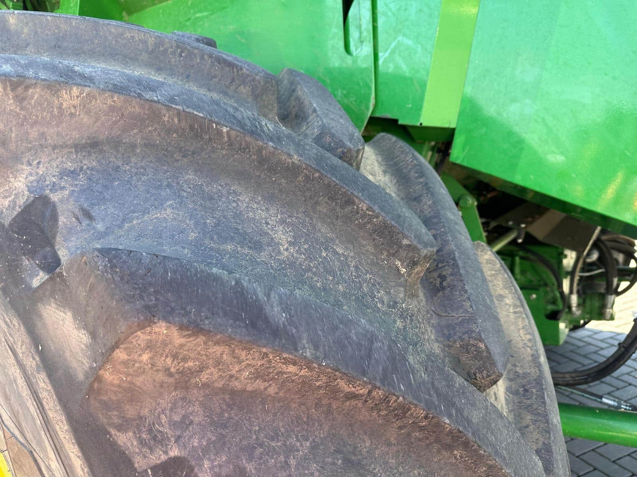 John Deere T670i HM - Комбајн: слика 4 John Deere T670i HM - Комбајн: слика 4