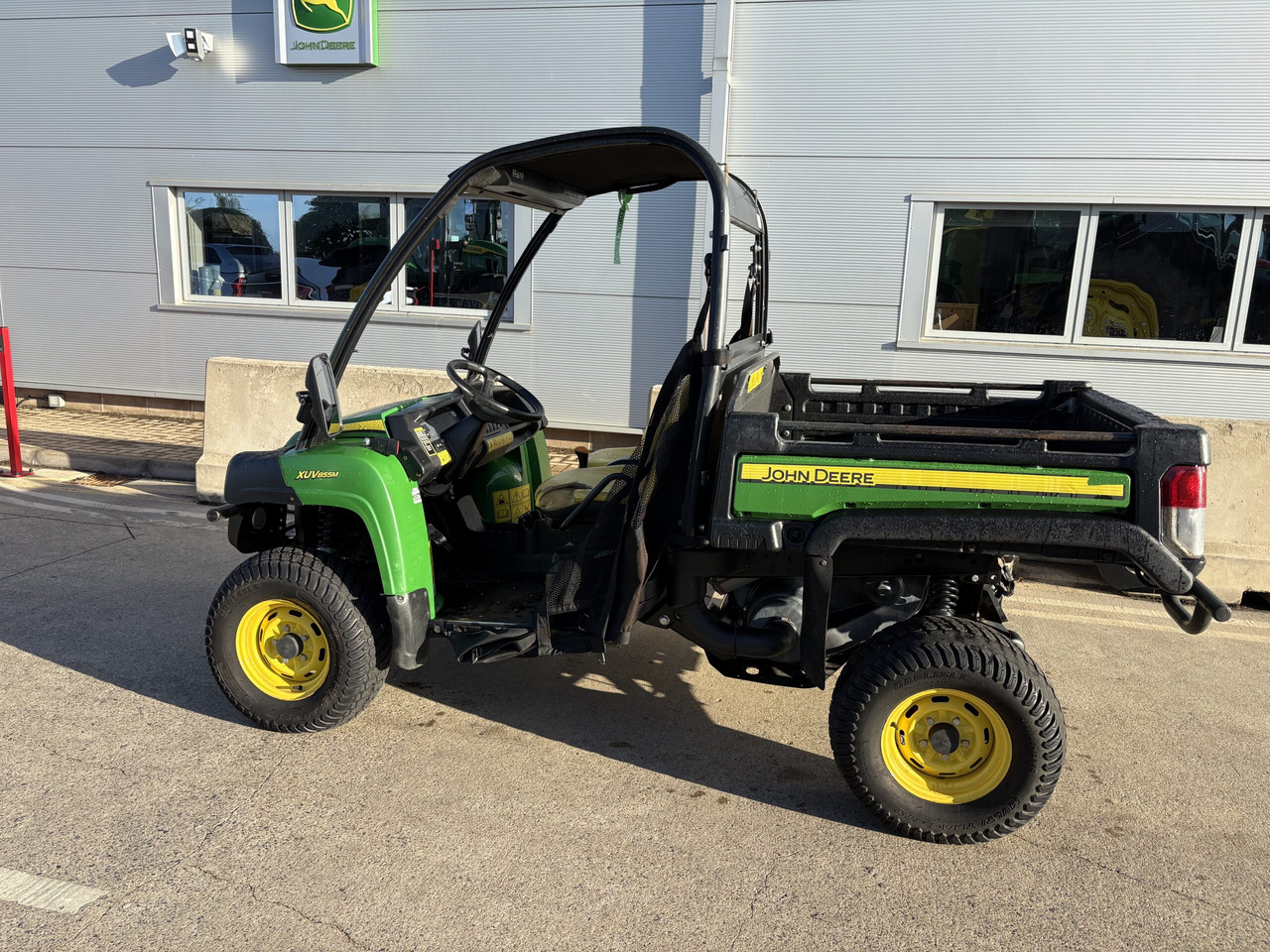 John Deere XUV855M Gator - Сетеренско возило/ Квад: слика 2 John Deere XUV855M Gator - Сетеренско возило/ Квад: слика 2