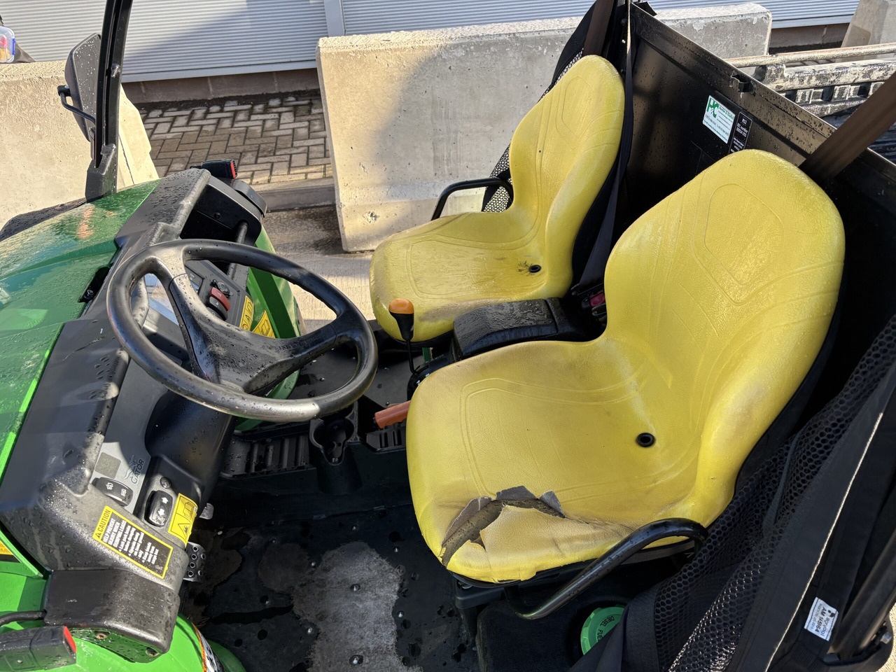 John Deere XUV855M Gator - Сетеренско возило/ Квад: слика 4 John Deere XUV855M Gator - Сетеренско возило/ Квад: слика 4