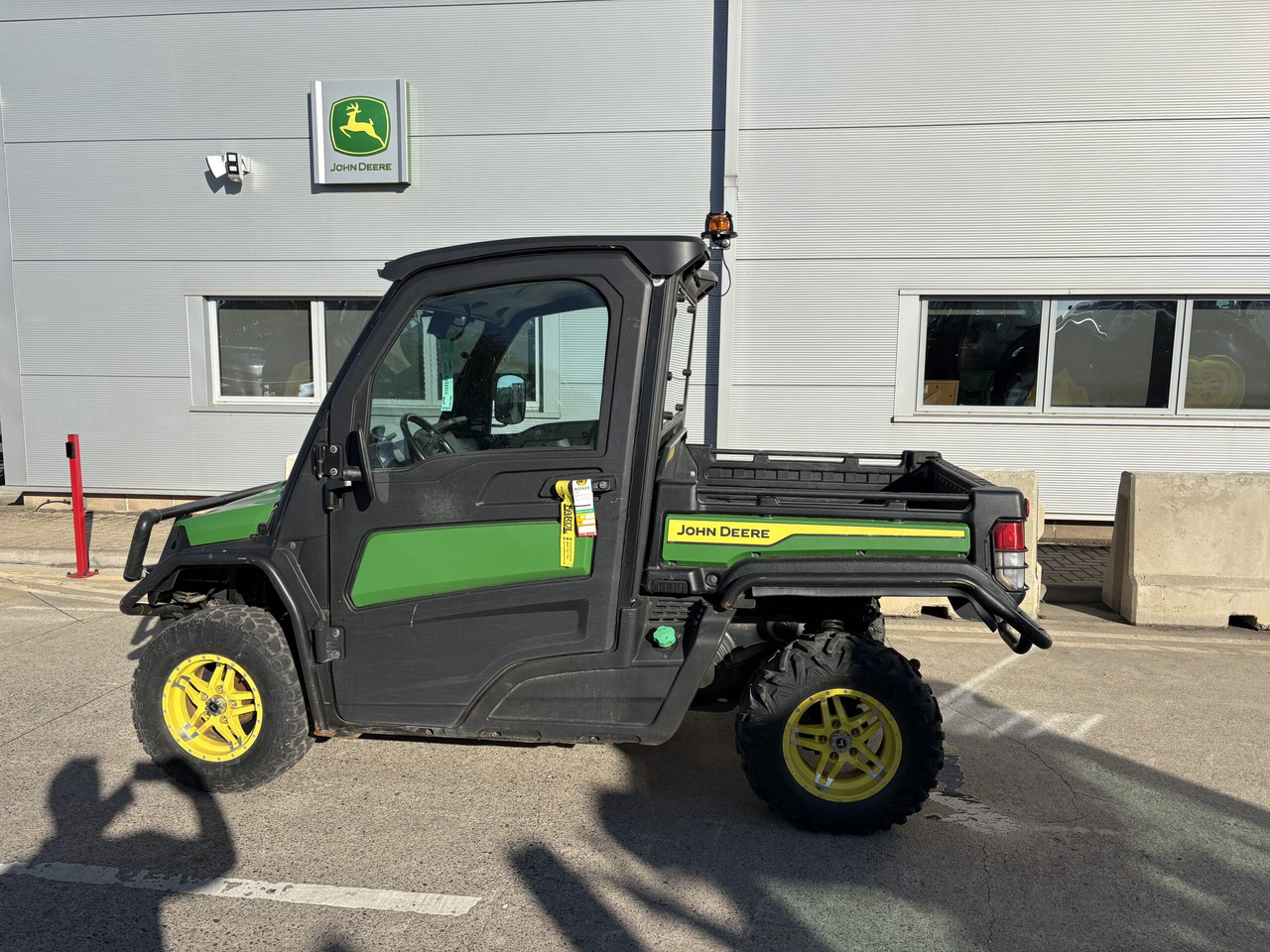 John Deere XUV865M Gator - Сетеренско возило/ Квад: слика 1 John Deere XUV865M Gator - Сетеренско возило/ Квад: слика 1