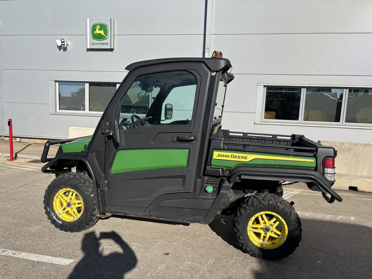 John Deere XUV865M Gator - Сетеренско возило/ Квад: слика 1 John Deere XUV865M Gator - Сетеренско возило/ Квад: слика 1