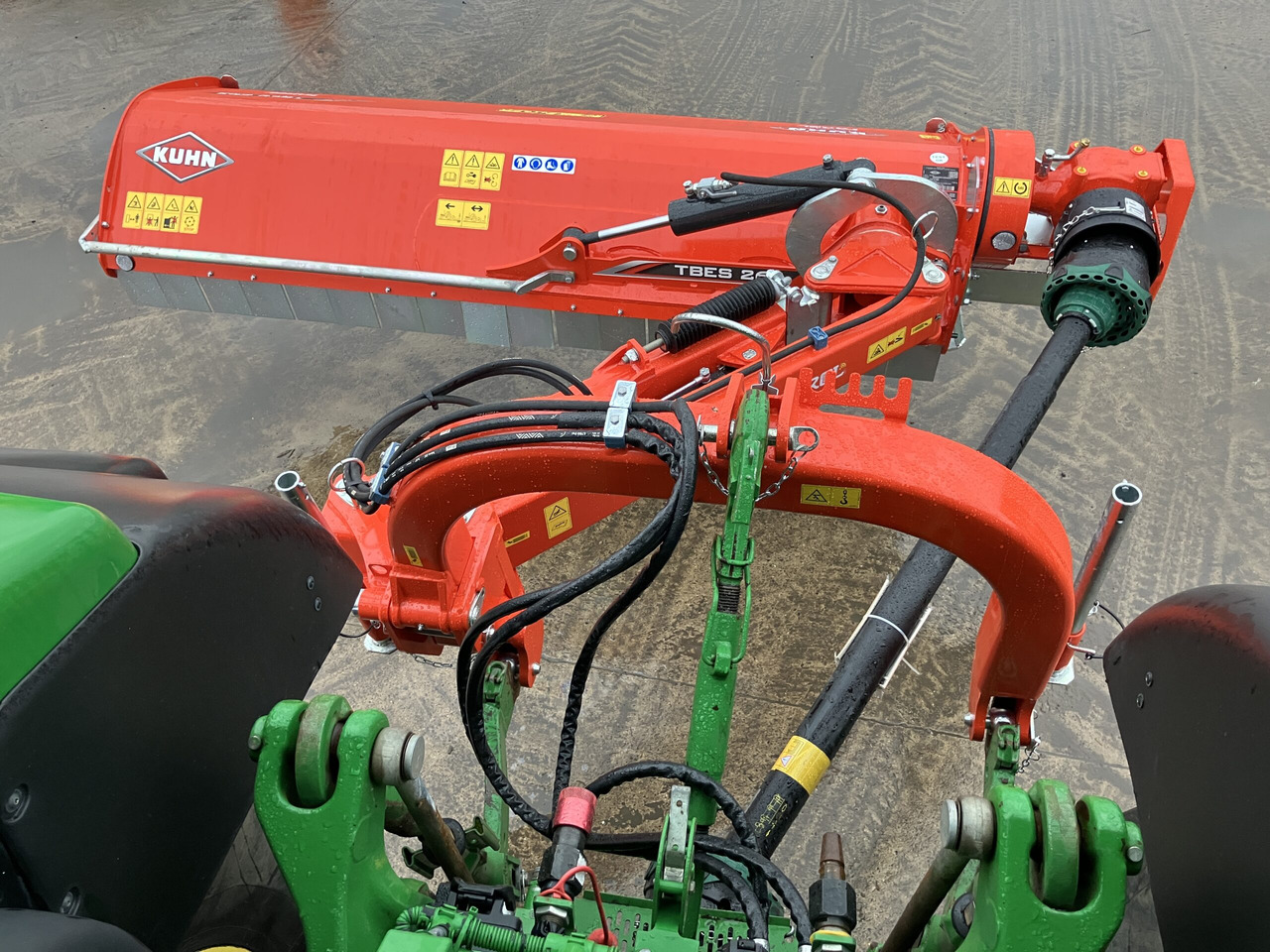 Kuhn TBES 262 flail - Мулчер/ Косилка за жива ограда: слика 1 Kuhn TBES 262 flail - Мулчер/ Косилка за жива ограда: слика 1