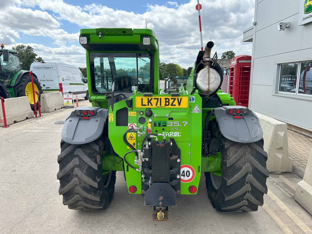 Merlo TF35.7 CS 140 - Телескопски ракувач: слика 5 Merlo TF35.7 CS 140 - Телескопски ракувач: слика 5