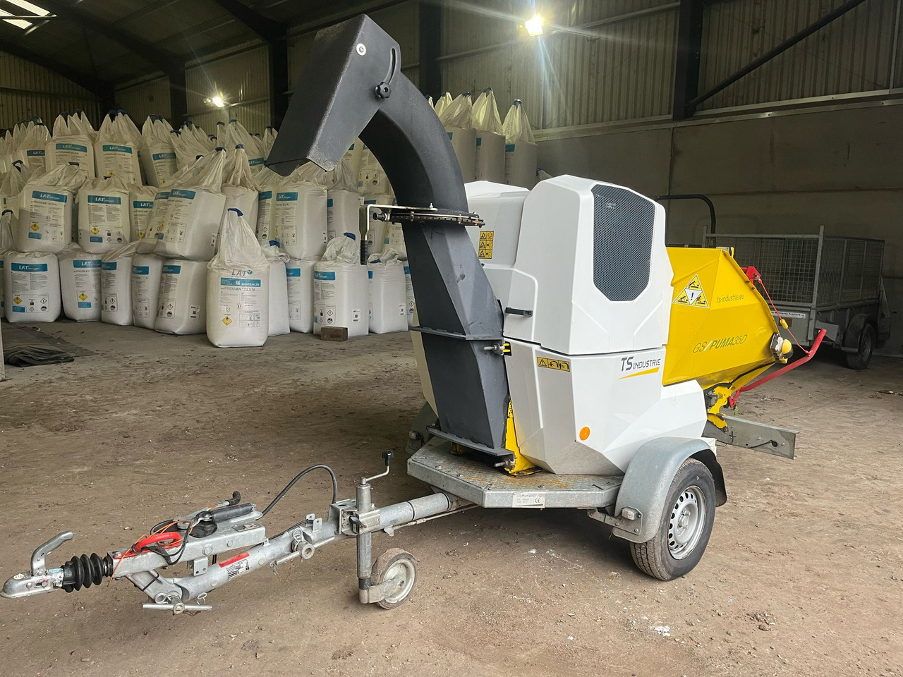 TS Industrie Puma 35D chipper shredder - Кршач на дрва: слика 2 TS Industrie Puma 35D chipper shredder - Кршач на дрва: слика 2