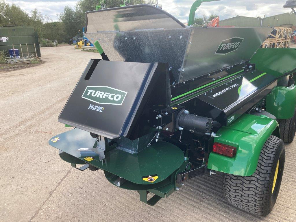 Turfco 1550 mounted top dresser - Градинарска опрема: слика 4 Turfco 1550 mounted top dresser - Градинарска опрема: слика 4