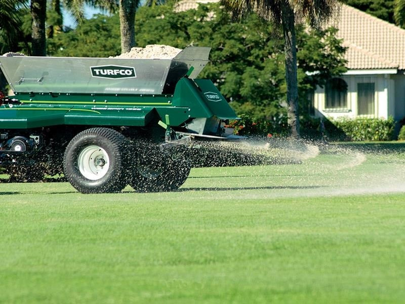 Turfco Towed 1550 WideSpin Broadcast Topdresser - Градинарска опрема: слика 4 Turfco Towed 1550 WideSpin Broadcast Topdresser - Градинарска опрема: слика 4