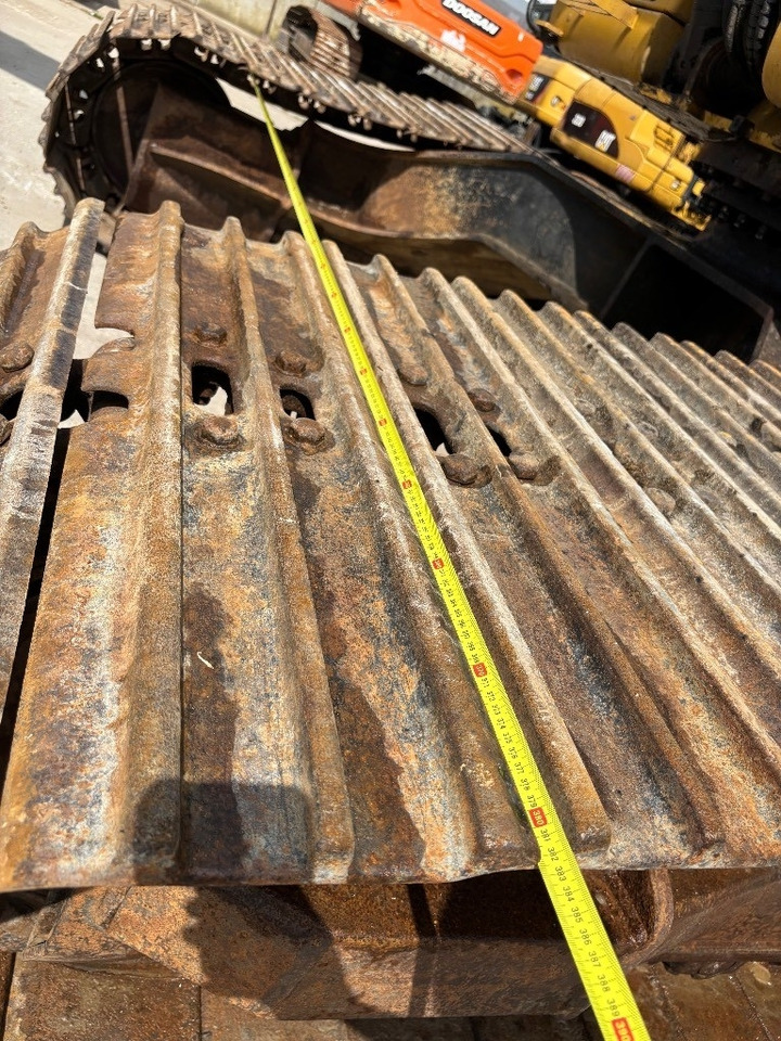 Багер гасеничар CAT 325 D LR LRE LONG REACH 16m: слика 24 Багер гасеничар CAT 325 D LR LRE LONG REACH 16m: слика 24