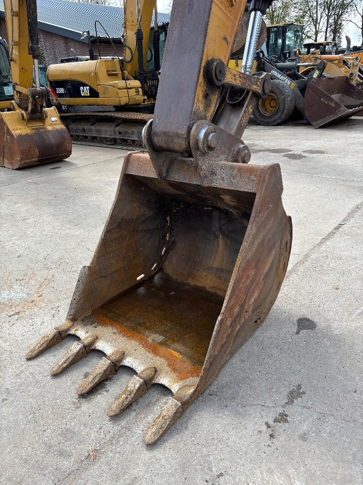 Багер гасеничар CAT 325 D LR LRE LONG REACH 16m: слика 21 Багер гасеничар CAT 325 D LR LRE LONG REACH 16m: слика 21