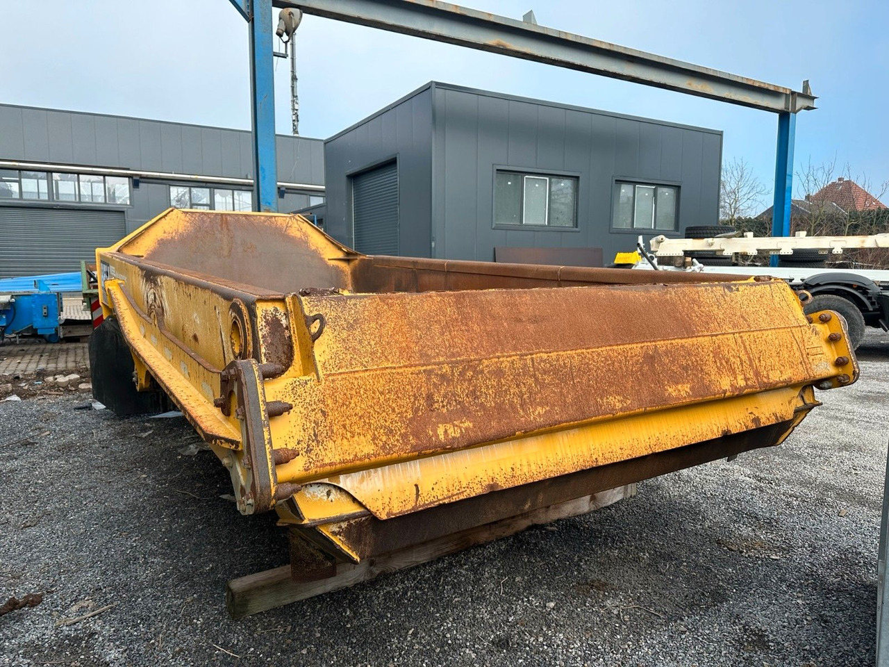 Bell B 25 E Dumper Mulden Kipper Aufbau - Друга машина: слика 4 Bell B 25 E Dumper Mulden Kipper Aufbau - Друга машина: слика 4