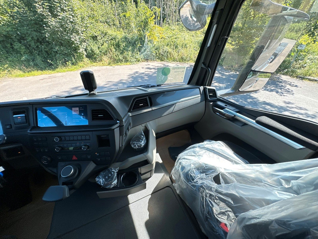 Камион влекач MAN TGS 26.520 6x6  Kran HIAB X-HIPRO 548E-8: слика 23