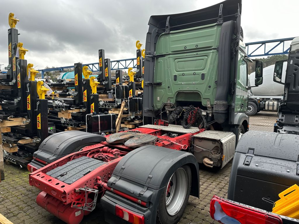 Mercedes-Benz 1842 4x2 Euro 6 Retarder 4x Vorhanden - Камион влекач: слика 5 Mercedes-Benz 1842 4x2 Euro 6 Retarder 4x Vorhanden - Камион влекач: слика 5