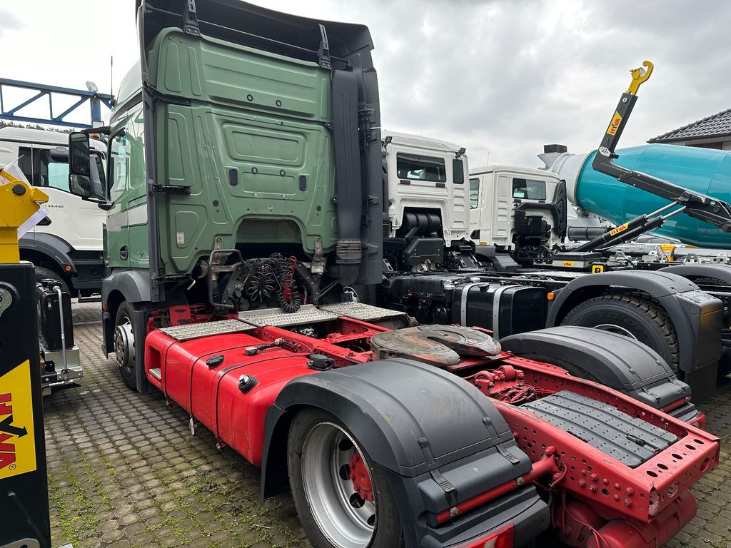 Mercedes-Benz 1842 4x2 Euro 6 Retarder 4x Vorhanden - Камион влекач: слика 2 Mercedes-Benz 1842 4x2 Euro 6 Retarder 4x Vorhanden - Камион влекач: слика 2
