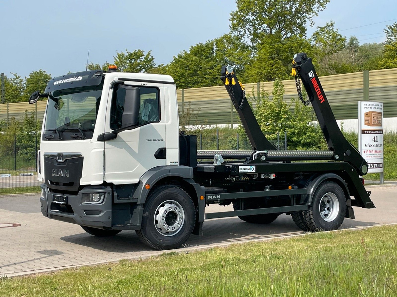 MAN TGM 18.320 4x2 Euro 6e Hiab Multilift Futura 12 - Кипер, Камион со кран: слика 2 MAN TGM 18.320 4x2 Euro 6e Hiab Multilift Futura 12 - Кипер, Камион со кран: слика 2