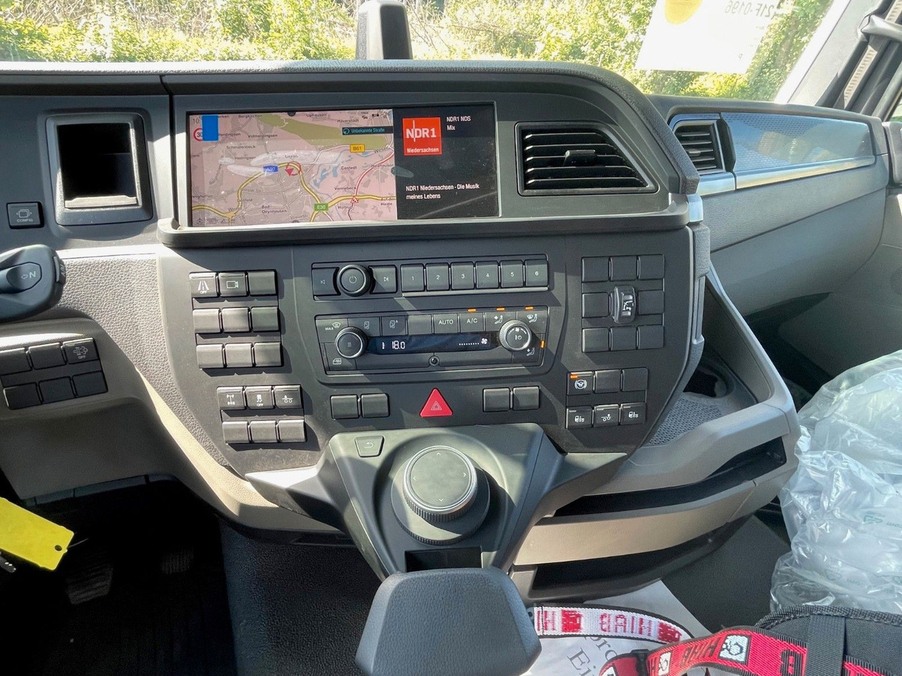 Камион со кран MAN TGS 26.480 6X2 Euro6 Retarder HIAB 228 - 4: слика 27
