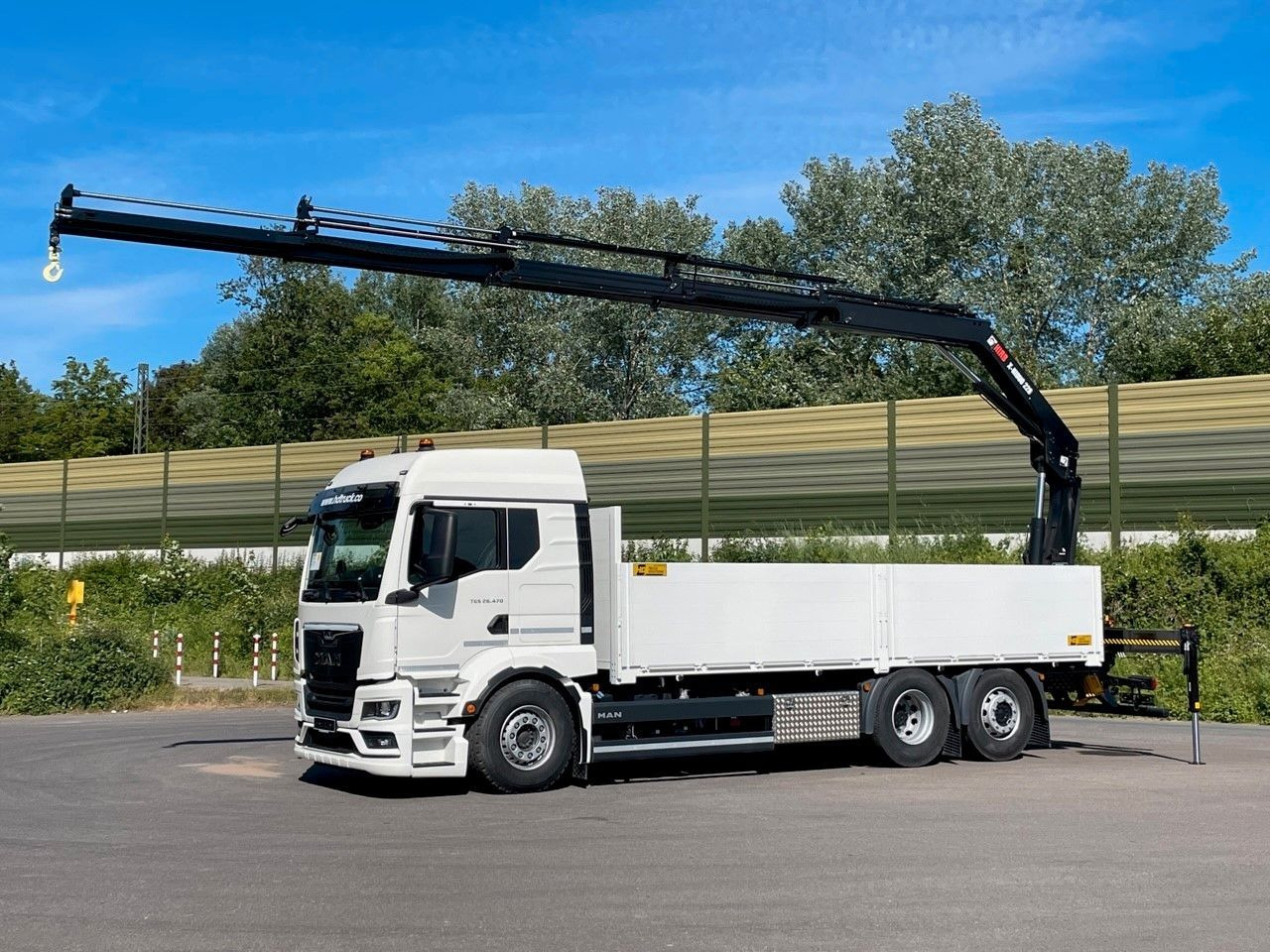 MAN TGS 26.480 6X2 Euro6 Retarder HIAB 228 - 4 - Камион со платформа, Камион со кран: слика 2 MAN TGS 26.480 6X2 Euro6 Retarder HIAB 228 - 4 - Камион со платформа, Камион со кран: слика 2