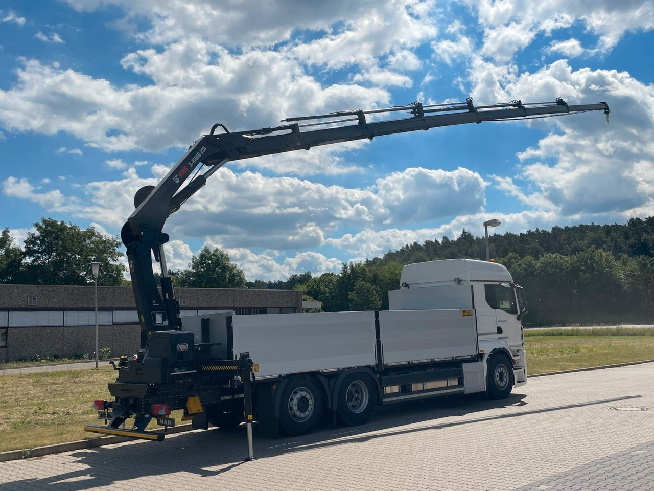 MAN TGS 26.480 /6X2 Euro6 Retarder HIAB 228 - 6 - Камион со кран: слика 4 MAN TGS 26.480 /6X2 Euro6 Retarder HIAB 228 - 6 - Камион со кран: слика 4