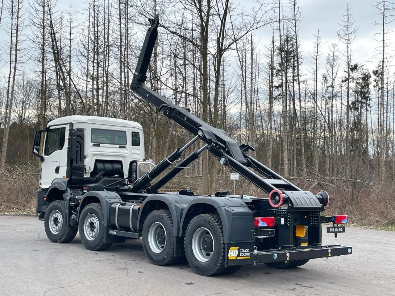 MAN TGS 35.470 8x4 Euro6e Hiab MultLift Abrollkipper - Камион со кука за подигање, Камион со кран: слика 4 MAN TGS 35.470 8x4 Euro6e Hiab MultLift Abrollkipper - Камион со кука за подигање, Камион со кран: слика 4