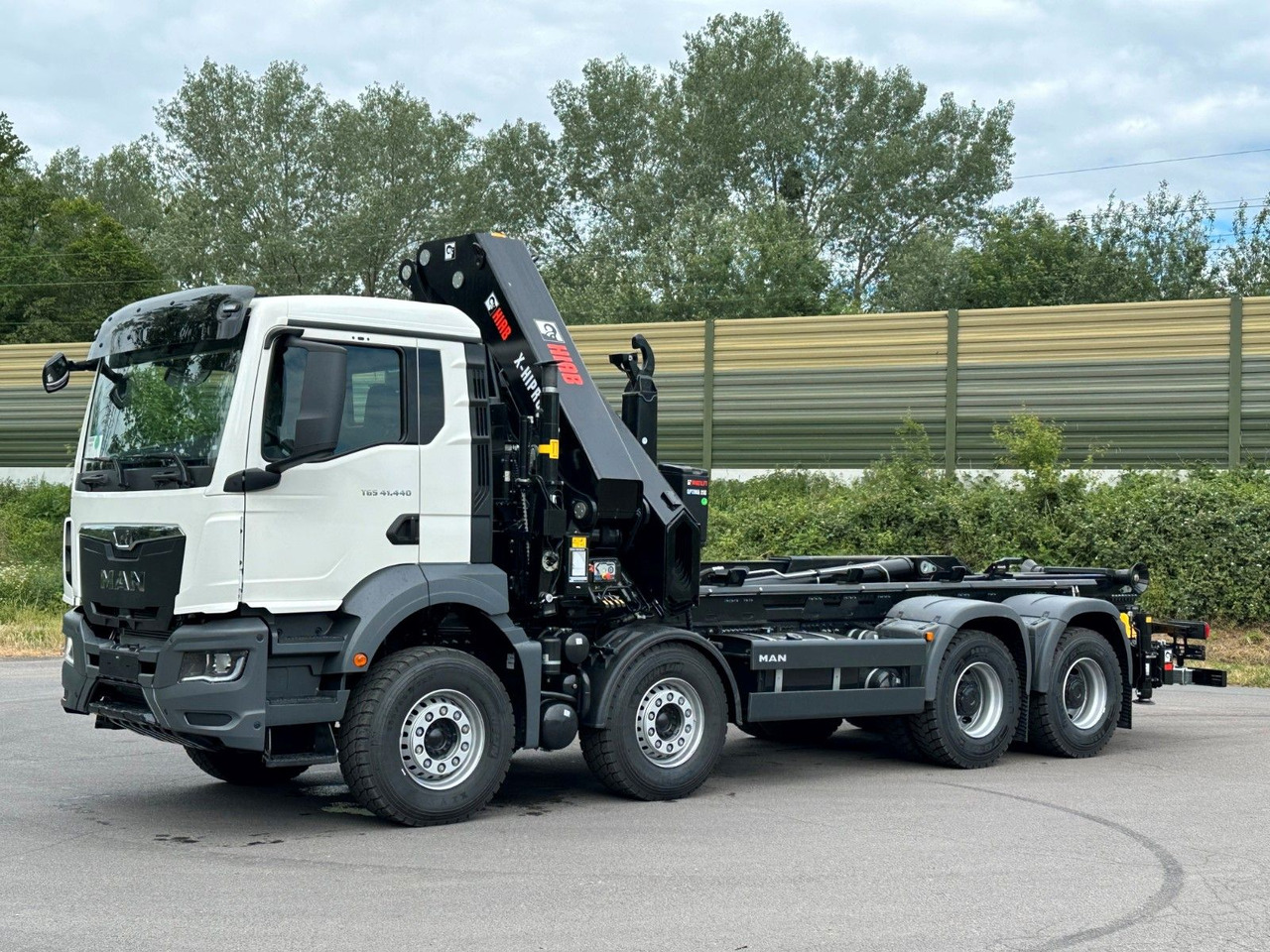 MAN TGS 35.520 8x4 Abrollkipper + Kran HIAB 658E6 - Камион со кука за подигање, Камион со кран: слика 3 MAN TGS 35.520 8x4 Abrollkipper + Kran HIAB 658E6 - Камион со кука за подигање, Камион со кран: слика 3