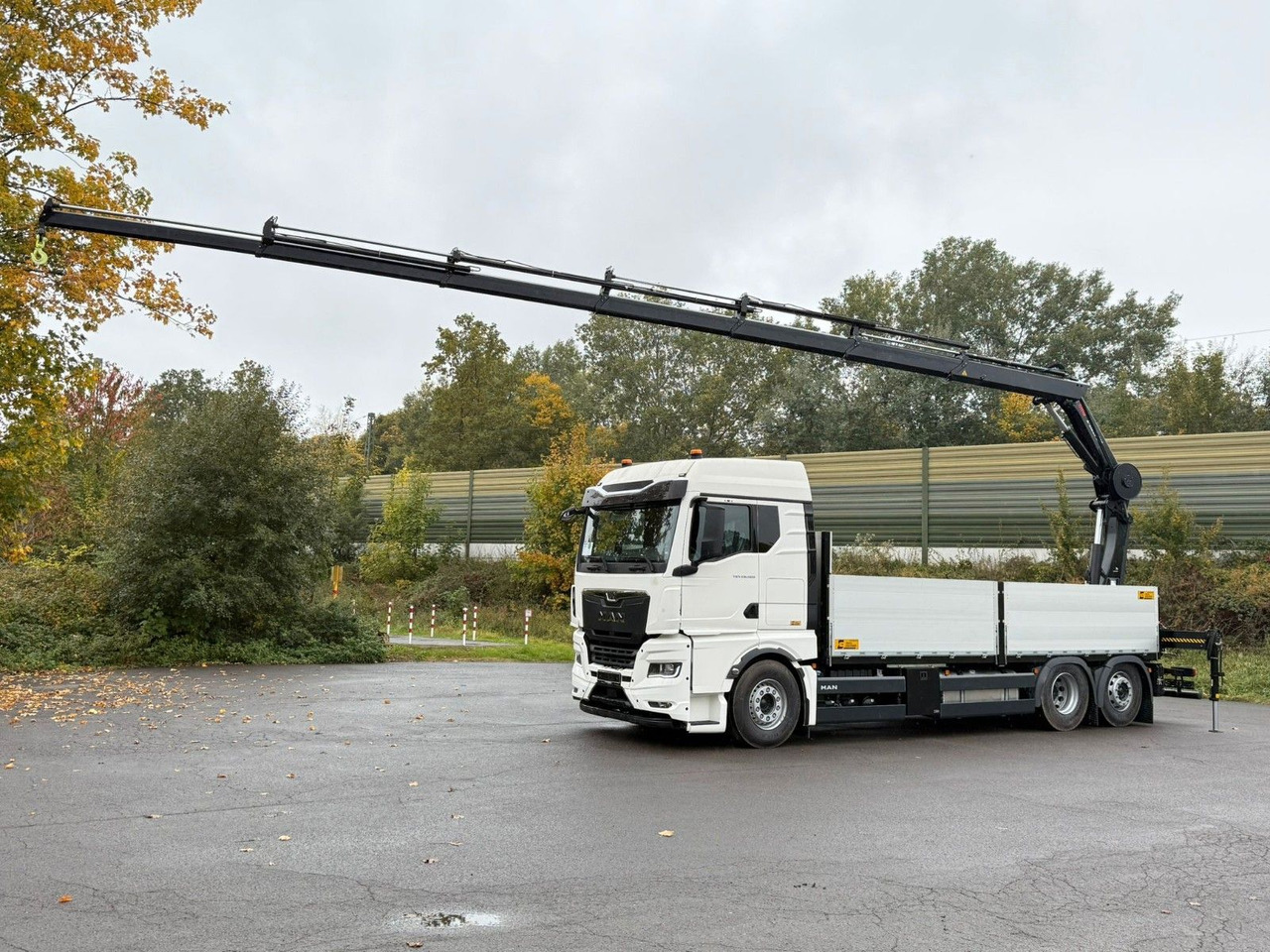 MAN TGX 26.520 6x2 Hiab 228-6 Kran - Камион со кран: слика 1 MAN TGX 26.520 6x2 Hiab 228-6 Kran - Камион со кран: слика 1