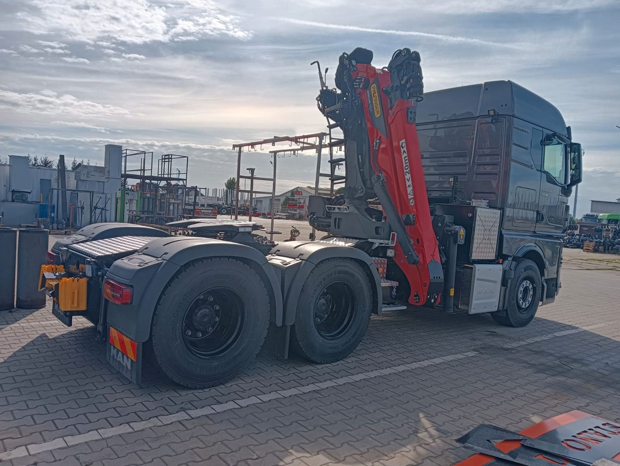 MAN TGX 26.580 6x4 LANGHOLZ EPSILON TZ 17 - Камион за дрва, Камион со кран: слика 2 MAN TGX 26.580 6x4 LANGHOLZ EPSILON TZ 17 - Камион за дрва, Камион со кран: слика 2