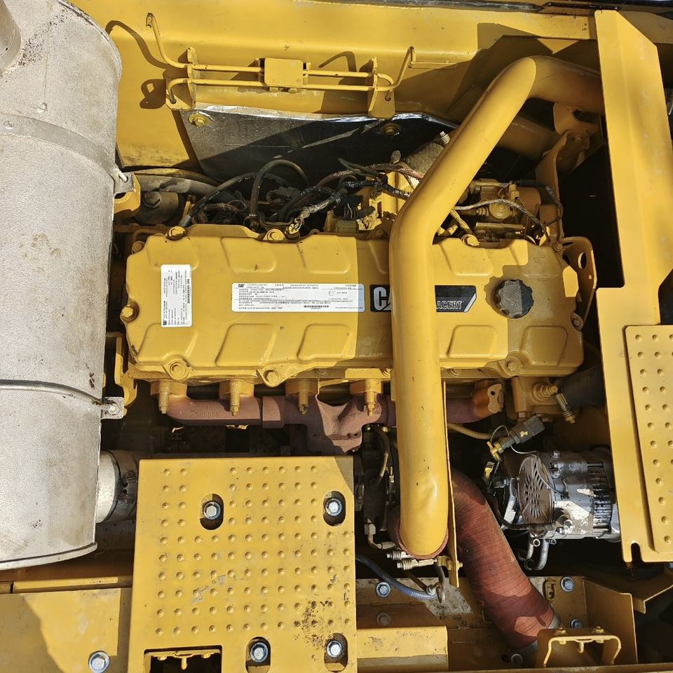 Hot Used Caterpillar Hydraulic Crawler Excavator CAT 324D 325B 325BL 325C Excavator China Provided Yuken Pump 2021 Vickers Pumps - Багер гасеничар: слика 5 Hot Used Caterpillar Hydraulic Crawler Excavator CAT 324D 325B 325BL 325C Excavator China Provided Yuken Pump 2021 Vickers Pumps - Багер гасеничар: слика 5