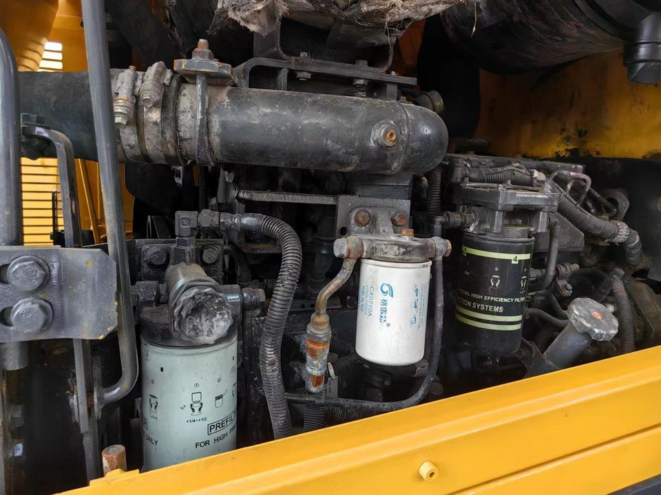 Japan Made Original Komatsu Wa380z-6 Wheel Loader, WA380Z Cheap Used 5ton Payloader Price Low in China - Натоварувач на тркала: слика 4 Japan Made Original Komatsu Wa380z-6 Wheel Loader, WA380Z Cheap Used 5ton Payloader Price Low in China - Натоварувач на тркала: слика 4