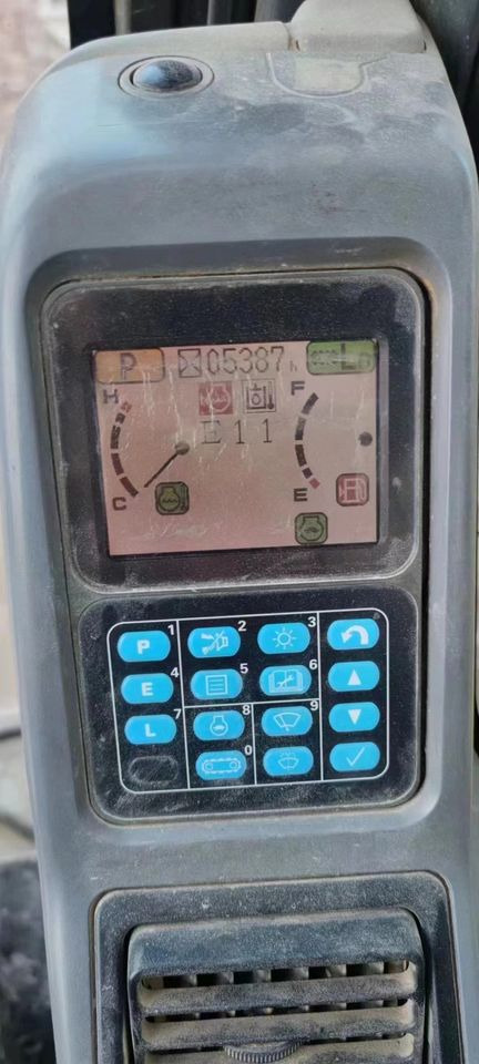 KOMATSU PC 600 LC-8 - Багер гасеничар: слика 4 KOMATSU PC 600 LC-8 - Багер гасеничар: слика 4